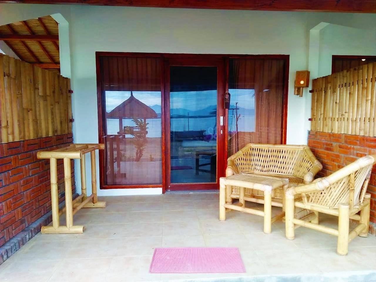 Alden Beach House Sekotong Exterior photo