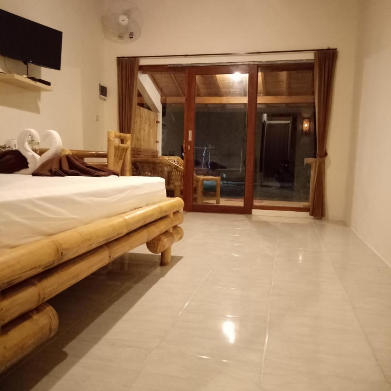 Alden Beach House Sekotong Exterior photo